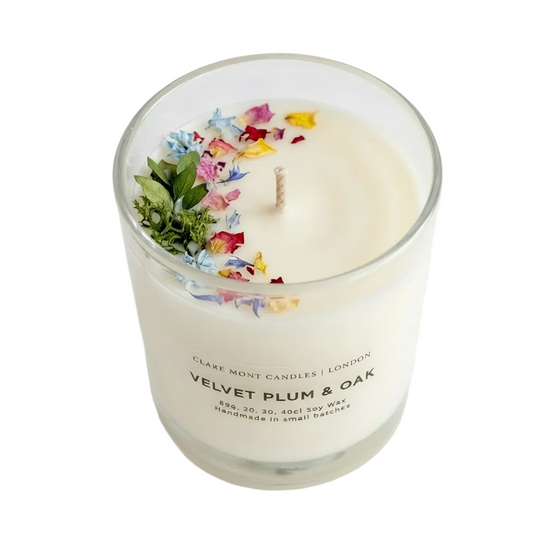 Clare`Mont Candles Velvet Plum & Oak hand poured candle