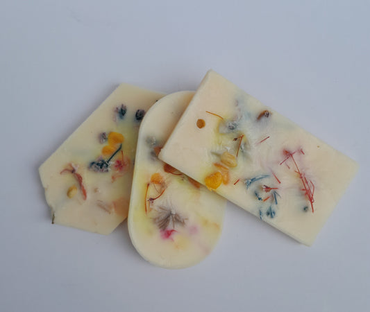Clare` Mont scented aroma tags with dried flowers - hanging fragrance accessories for wardrobes and cars London